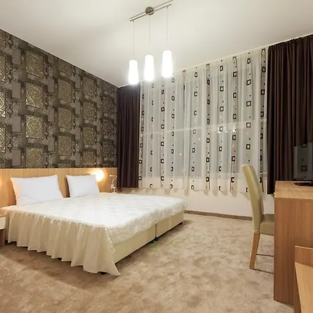 Hotel Sky *